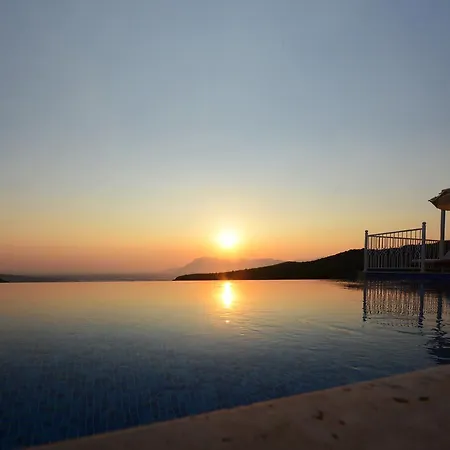 Lina * Kalkan