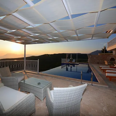Lina * Kalkan